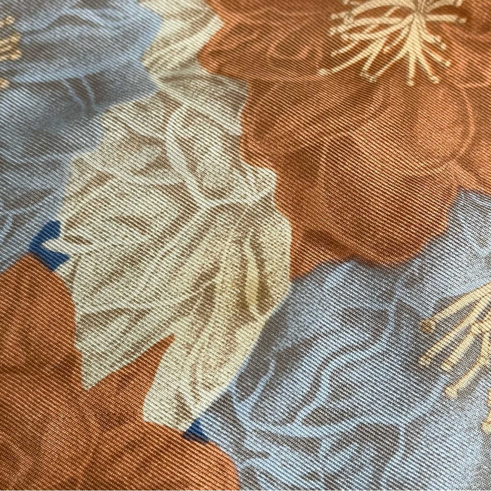 Vintage 1980's Anne Klein Signature Logo Silk Scarf Floral Hand Rolled Hem Japan - Picture 8 of 10